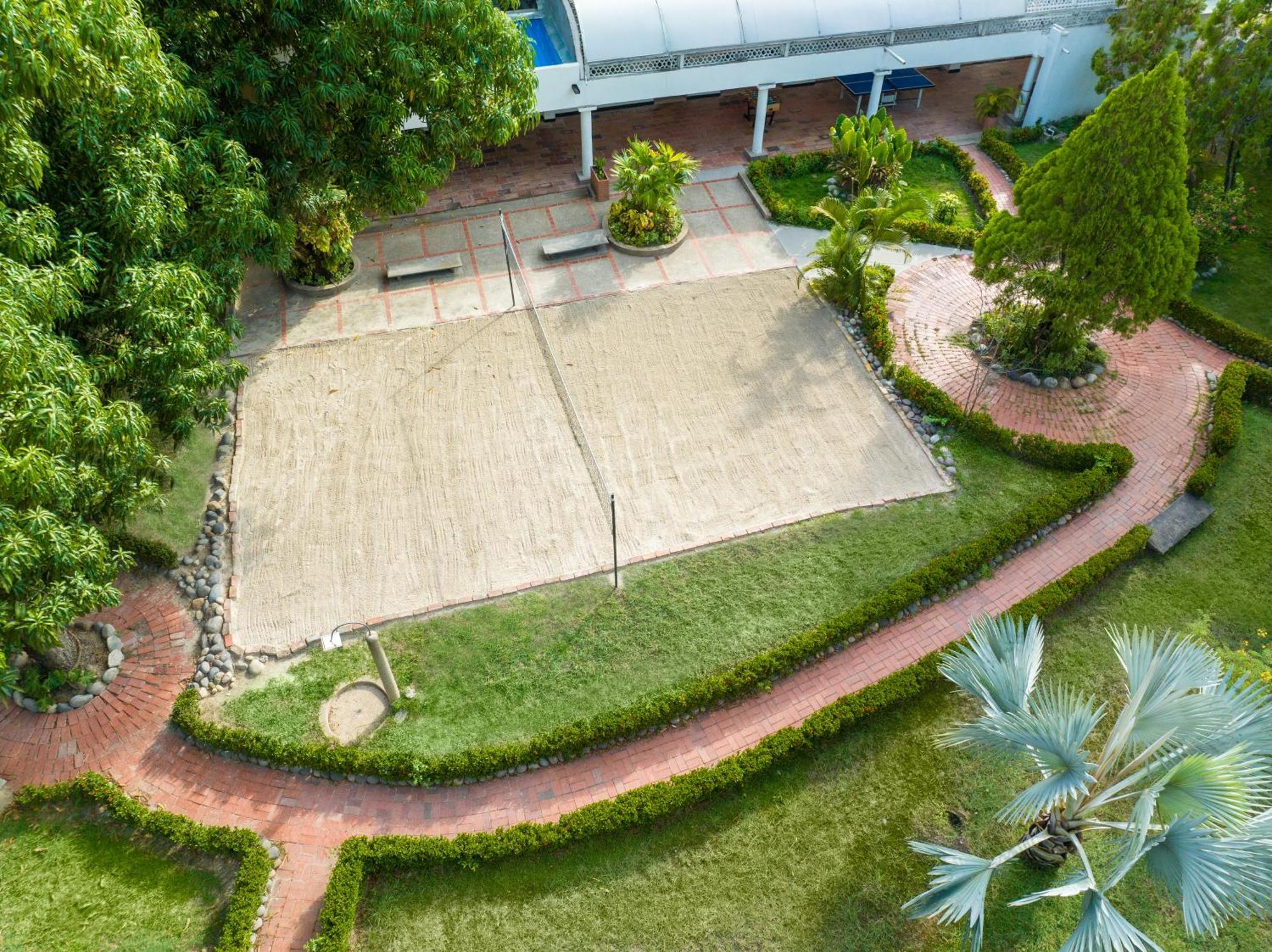 Ghl Hotel Club El Puente Girardot Exteriör bild