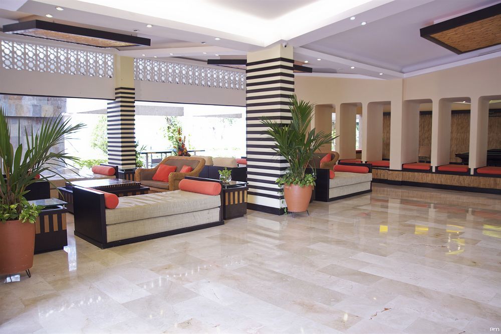 Ghl Hotel Club El Puente Girardot Exteriör bild