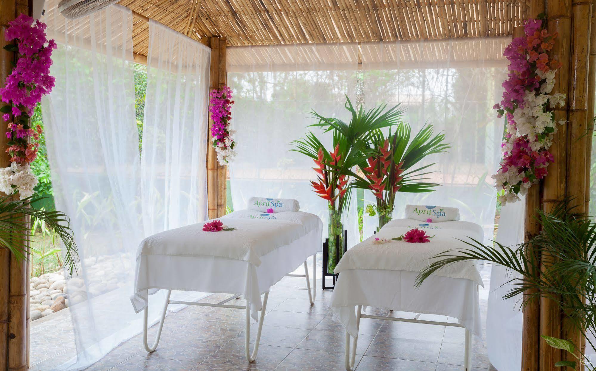 Ghl Hotel Club El Puente Girardot Exteriör bild