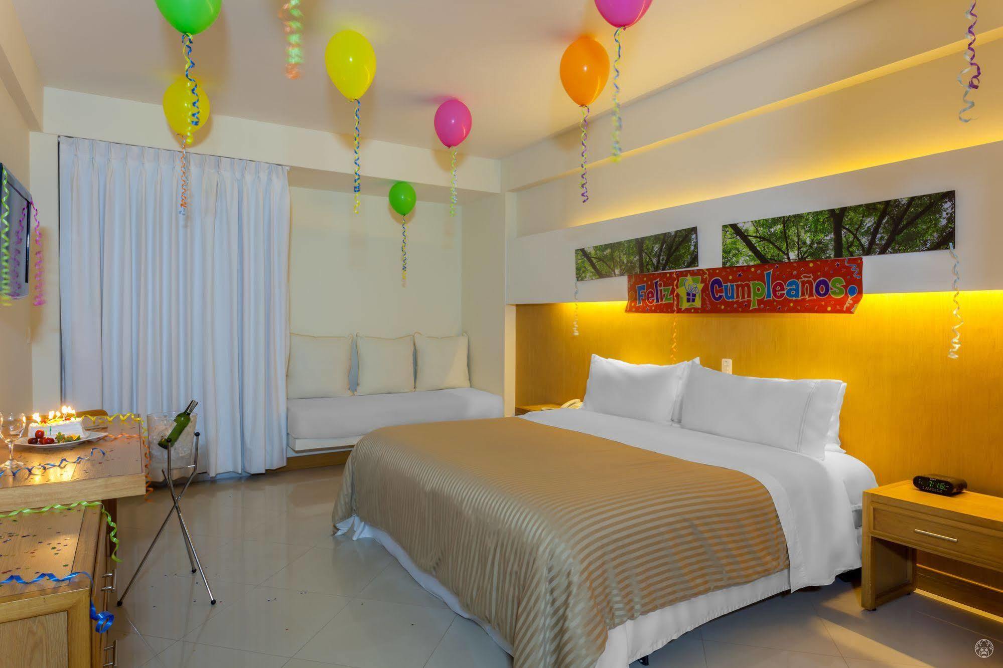 Ghl Hotel Club El Puente Girardot Exteriör bild